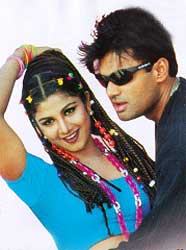 Rambha and Sunil Shetty in Krodh